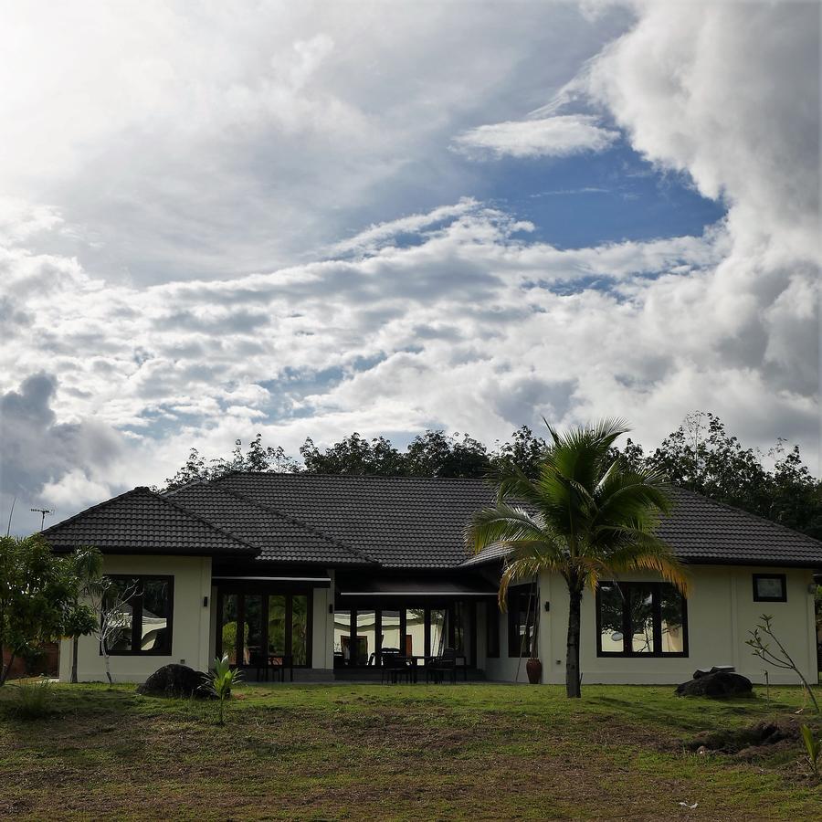 The Chabang Langkawi Villa ภายนอก รูปภาพ