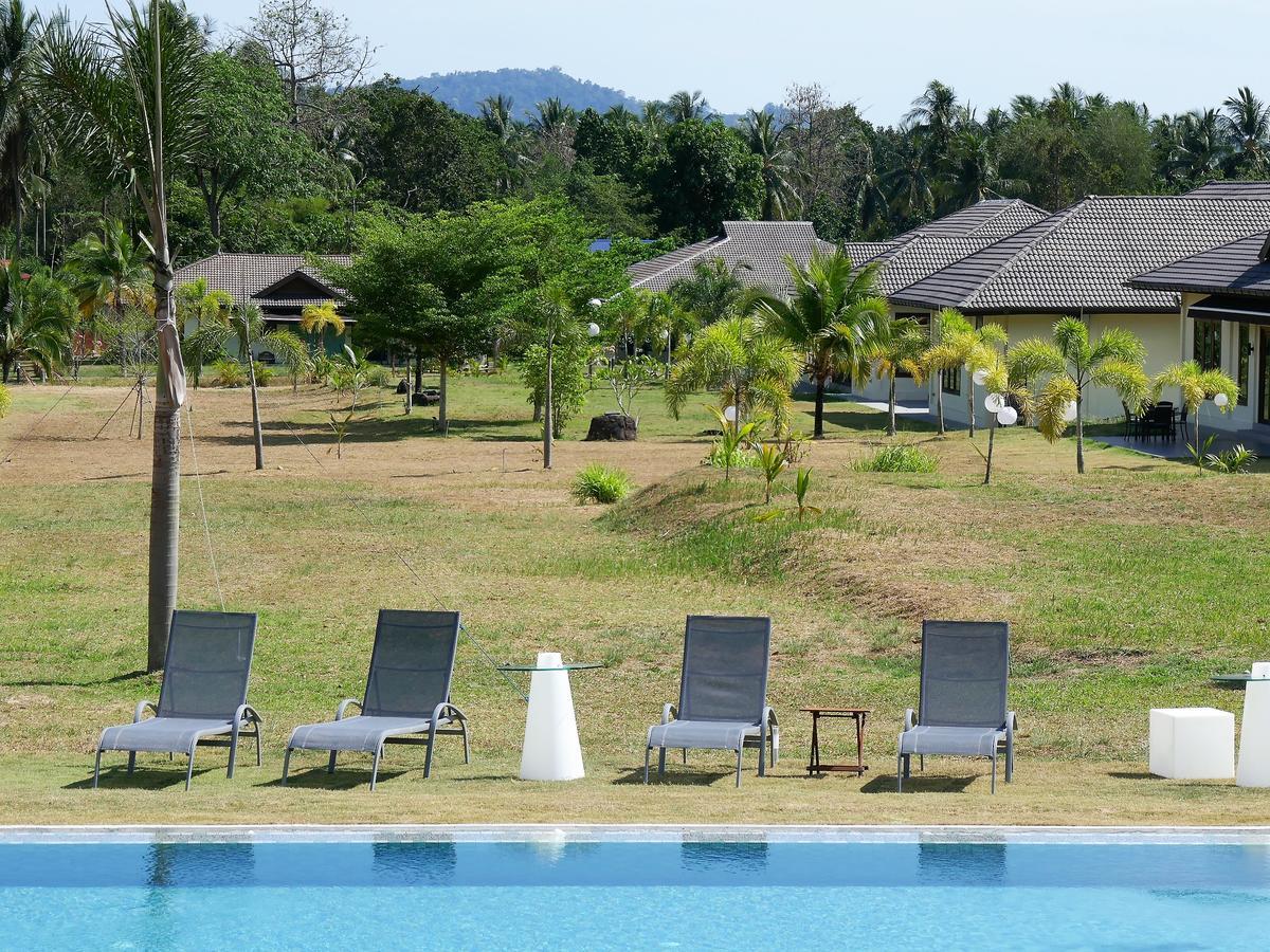 The Chabang Langkawi Villa ภายนอก รูปภาพ